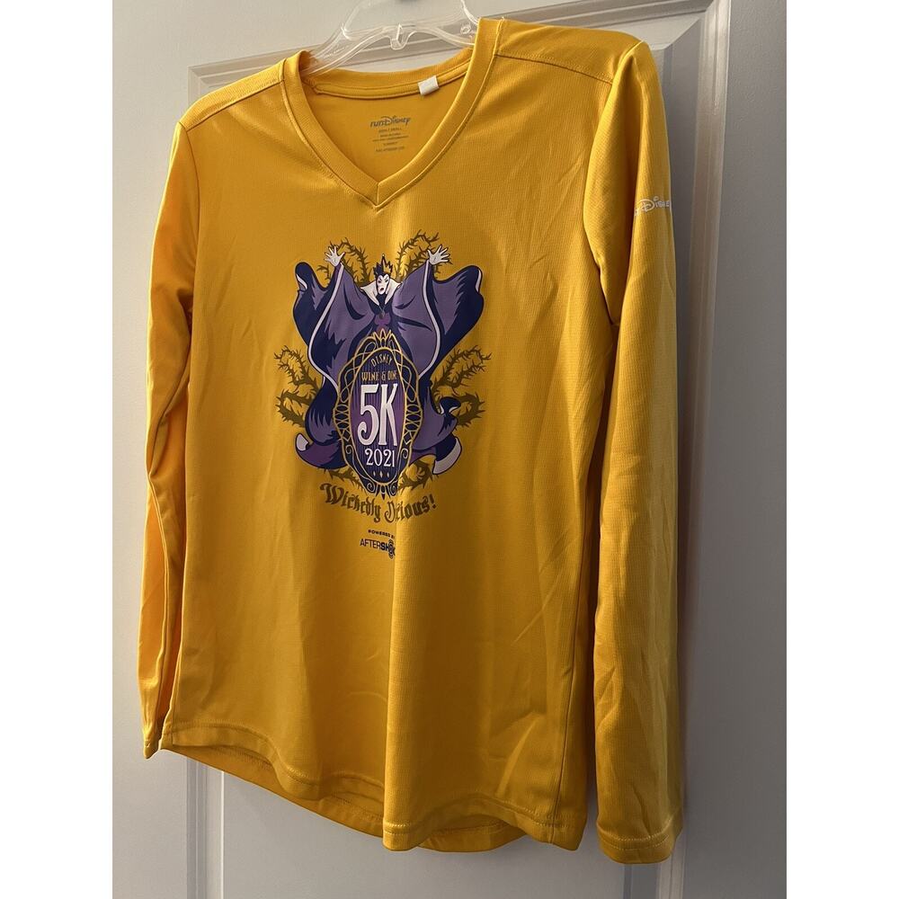 “RunDisney Evil Queen 5K 2021 Shirt Women Small Villains Race”